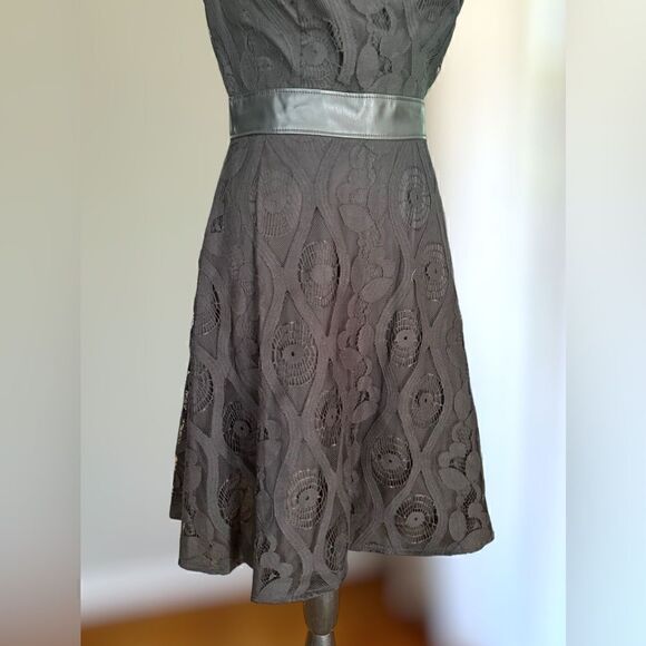 Marc New York Andrew Marc Black Dress Faux Leather Panels Size 2 - Picture 15 of 15